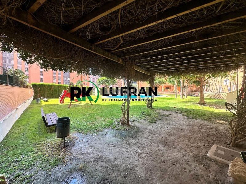 Foto dfdd288a-b994-4a62-916a-7ff6fecf34f7. Pis amb aparcament piscina a Alitana-Casablanca Vila Joiosa (la)