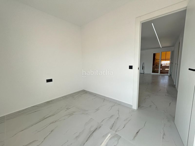 Foto 5bdfd2e2-a68e-43d6-8c8d-d0fa0b8fc894. Pis amb aparcament a Petrer