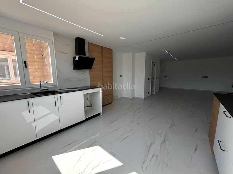 Foto f24d5092-0d25-439c-8d4e-e3c5a6cef742. Pis amb aparcament a Petrer