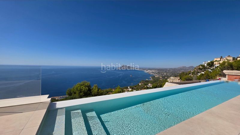 Foto 15b9cbfa-a0b3-4005-846b-a1d4d25ee153. Xalet amb calefacció aparcament piscina a Altea hills Altea