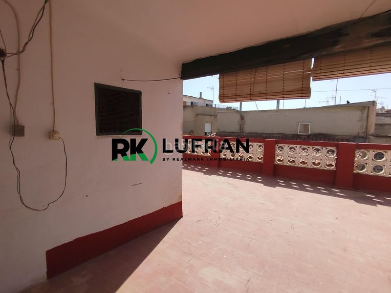 Foto 22a693b5-756d-4a8e-8db2-cdbf1304db7a. Casa amb aparcament a Prosperidad Aspe