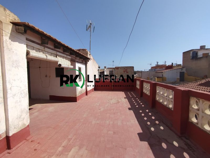 Foto 9fce1a9e-8c7d-4e61-86fd-b93b79f762c5. Casa amb aparcament a Prosperidad Aspe