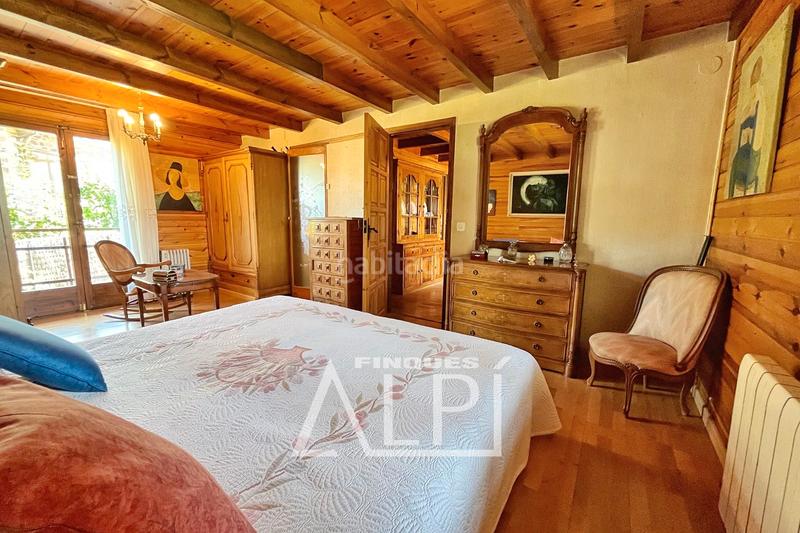 Foto 61725f4c-4563-4c50-9985-8fd41a4ec217. Chalet in carrer carlit 16 in Fontanals de Cerdanya