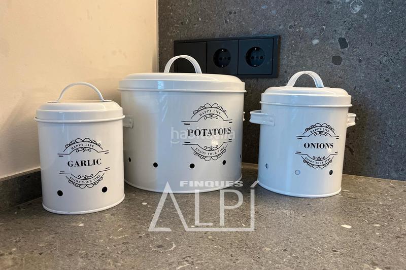 Foto 30387dd2-ef79-4e0c-80b5-bd3acbc11864. Piccolo appartamento in plaça de santa maria 3 in Puigcerdà