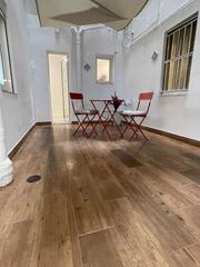 Appartement  Carrer de sant crispí. Totalmente reformado con patio