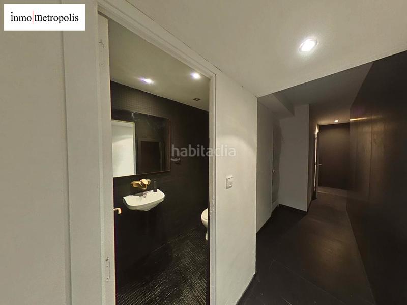 Foto 2d4f3cb5-e754-4fcc-acbd-3133b7604ce8. Local comercial local vivienda en buena zona en Putget - Farró Barcelona