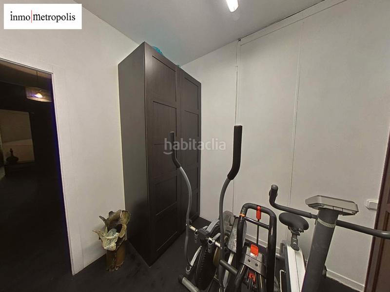 Foto 55869d31-8291-45ac-b583-a4635eeec1eb. Local comercial local vivienda en buena zona en Putget - Farró Barcelona