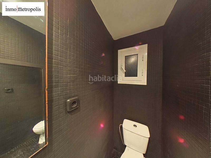 Foto bda3d953-7c7d-48cb-af52-dde1dda22aed. Local comercial local vivienda en buena zona en Putget - Farró Barcelona