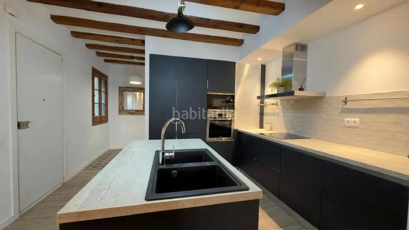 Foto f2af5624-d1dc-41e0-9e3b-45bd60fc46c5. Piso oportunidad única en Gòtic Barcelona