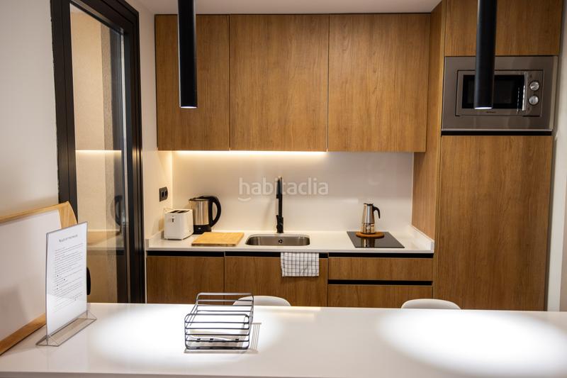 Foto 96465f8f-56eb-49d4-a4ba-3378acf4ee58. Alquiler piso apartamento con jardín y parking en Madrid