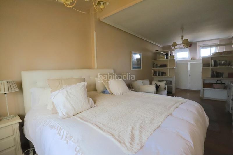 Foto 0f58ef49-8a21-4a17-b9ea-a30fa2a60533. Chalet con camino riscaldamento parcheggio piscina in Rozas de Madrid (Las)