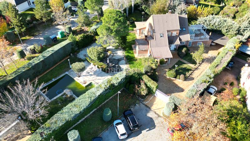 Foto 221a6a3f-599b-4b0c-ad00-385c89988200. Chalet con camino riscaldamento parcheggio piscina in Rozas de Madrid (Las)