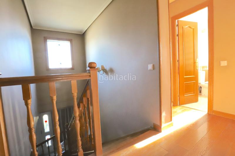 Foto 56a8e4b5-e210-41ab-9f83-e999e4a70b0c. Chalet con camino riscaldamento parcheggio piscina in Rozas de Madrid (Las)