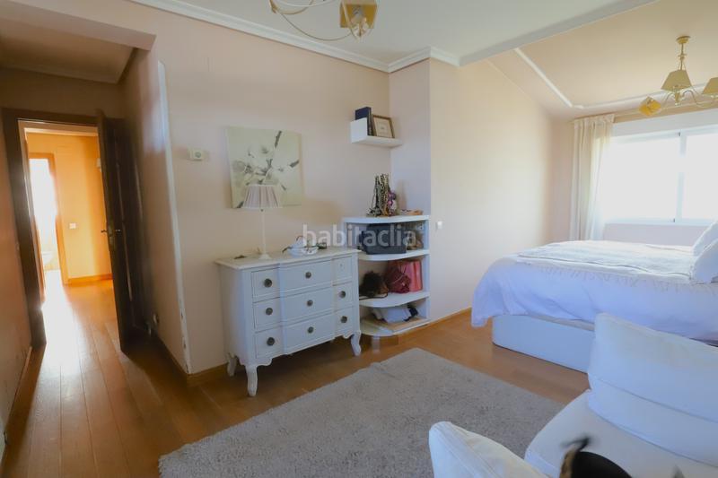 Foto 8493d10b-e547-4b2d-8774-88b93597001c. Chalet con camino riscaldamento parcheggio piscina in Rozas de Madrid (Las)