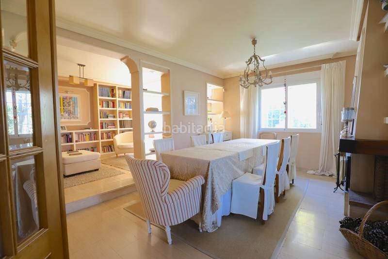 Foto a0d4bc00-850d-4dd1-a85f-f4b22caa4b2b. Chalet con camino riscaldamento parcheggio piscina in Rozas de Madrid (Las)