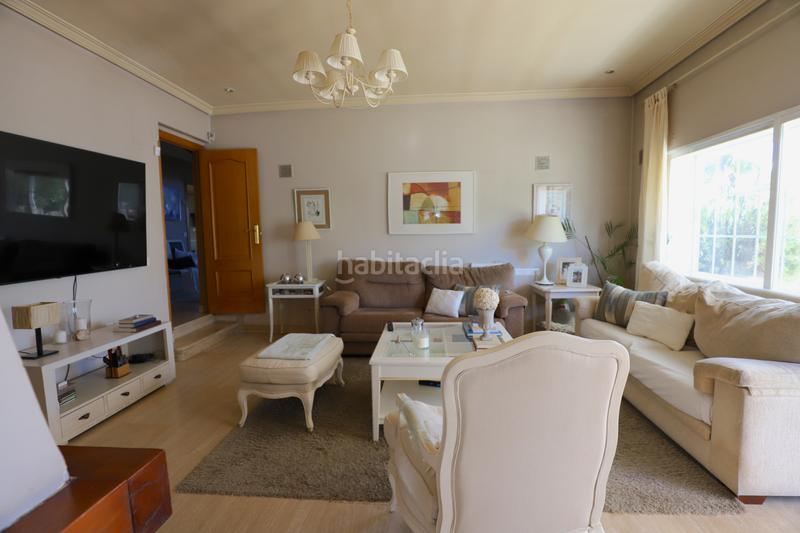 Foto b6f7ccd3-0a00-4ad8-945a-5b10ffe0ef4c. Chalet con camino riscaldamento parcheggio piscina in Rozas de Madrid (Las)