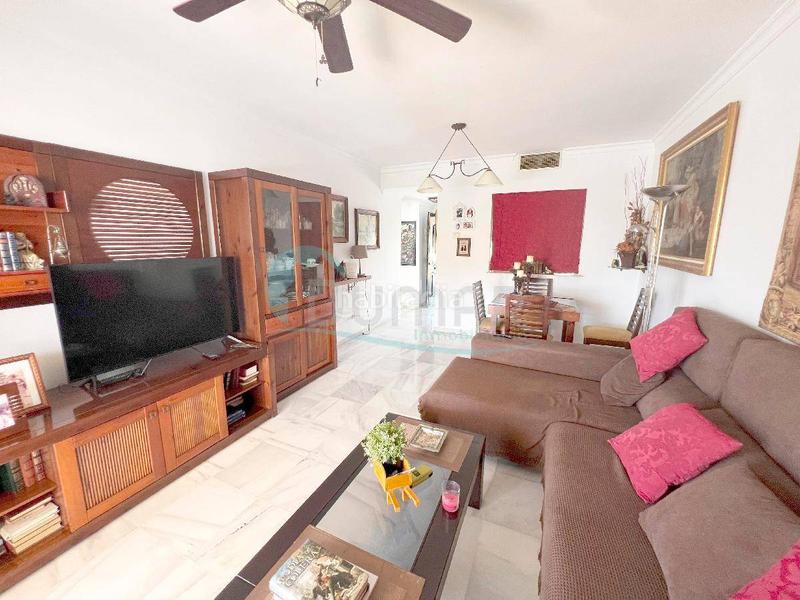 Foto 5fc3392b-ec37-46c6-ac3f-313c26129790. Appartamento con parcheggio piscina in Las Brisas Marbella