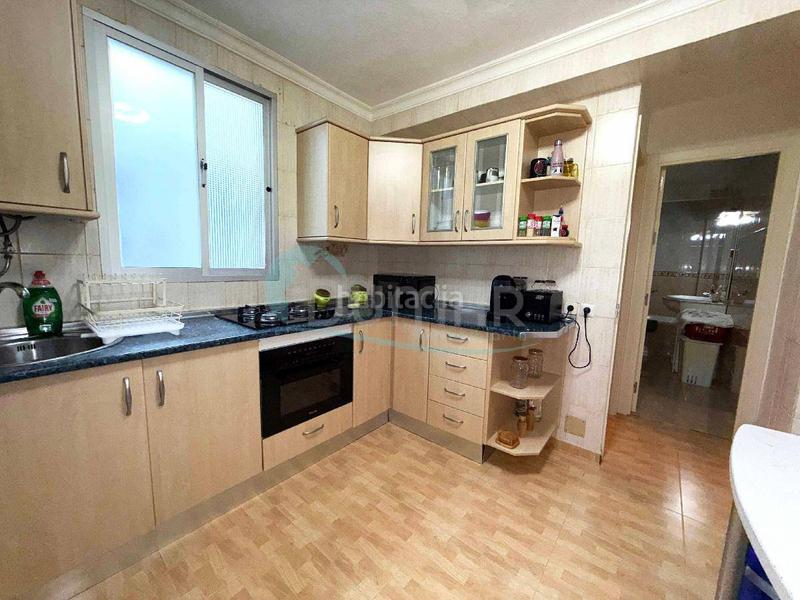 Foto 5ca9b757-d583-4d24-bf98-75b53bdddd90. Piso  con terraza y trastero en el centro de san pedro alcántara ideal para vivir o invertir en Marbella
