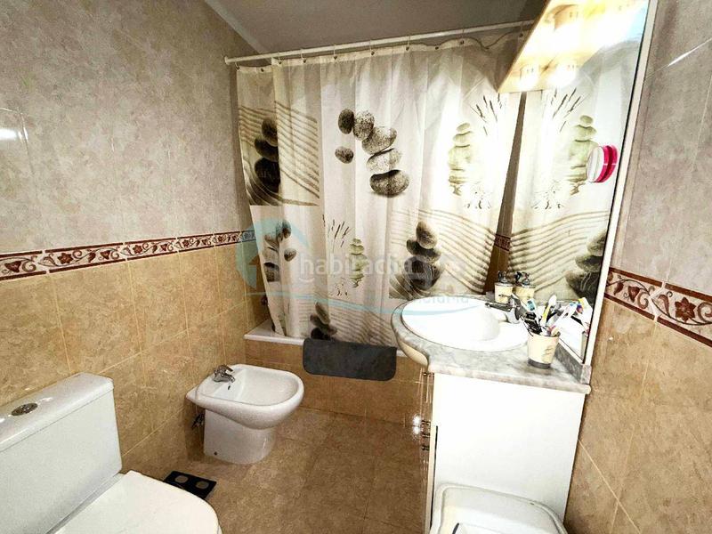 Foto 90edb3e8-a21a-4cdf-bf33-1fadb0369409. Piso  con terraza y trastero en el centro de san pedro alcántara ideal para vivir o invertir en Marbella
