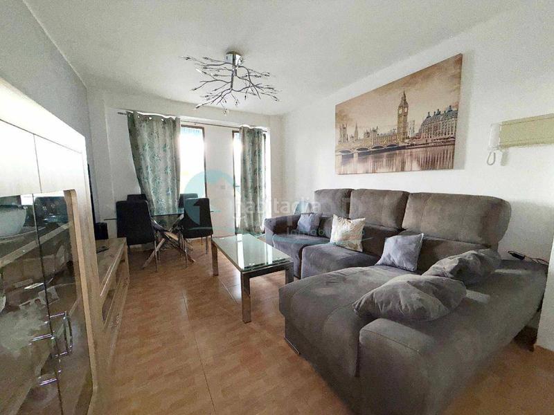 Foto a95433c7-b2c5-4dfa-b258-b601be40f96f. Piso  con terraza y trastero en el centro de san pedro alcántara ideal para vivir o invertir en Marbella