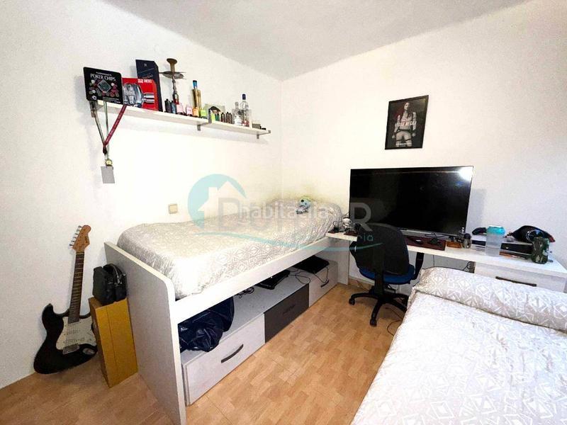 Foto c8d6a8cd-93d1-46e3-ad95-bba129c0b959. Piso  con terraza y trastero en el centro de san pedro alcántara ideal para vivir o invertir en Marbella