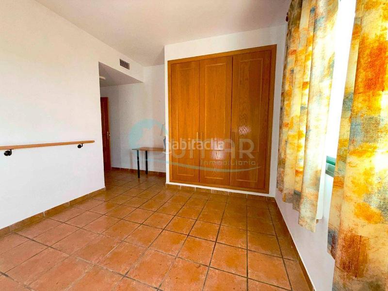 Foto 04d82ac4-2a38-46a1-8527-31a387b65198. Piso oportunidad única en san pedro alcántara! piso de 2 habitaciones con terraza, piscina y garaje en Marbella