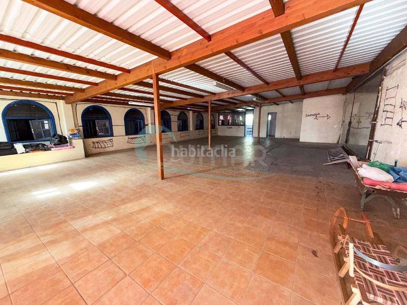 Foto 208df7f4-5aea-42e1-9681-7cc721d12f65. Chalet con parcheggio piscina in Río Real Marbella