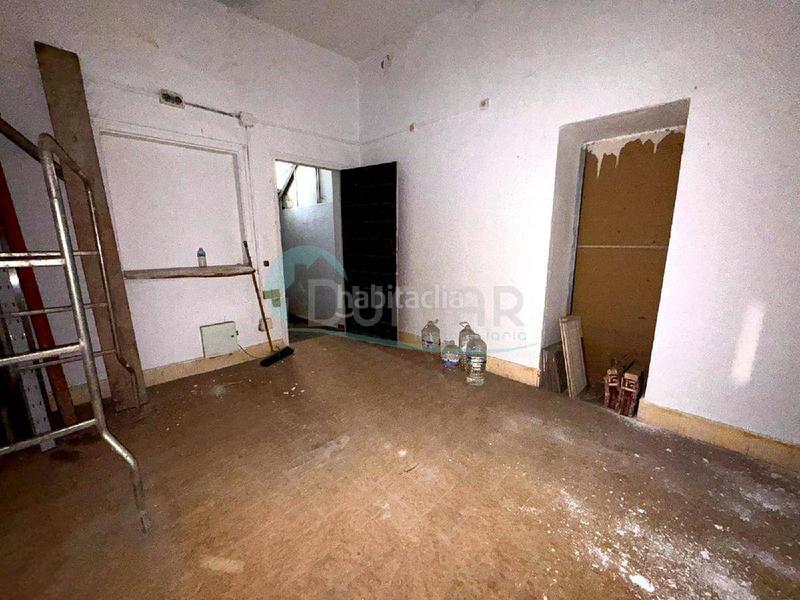 Foto 280c0b1d-7f2a-4492-858c-fc8b29e323e3. Chalet con parcheggio piscina in Río Real Marbella