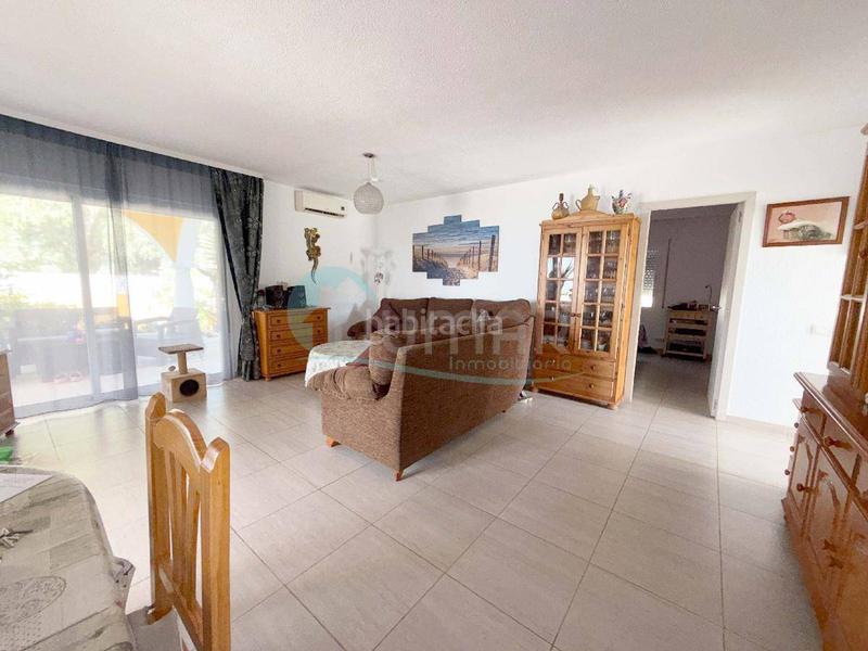 Foto 75d78a98-61a3-43dd-a1e4-9183a2f214b7. Chalet con parcheggio piscina in Río Real Marbella