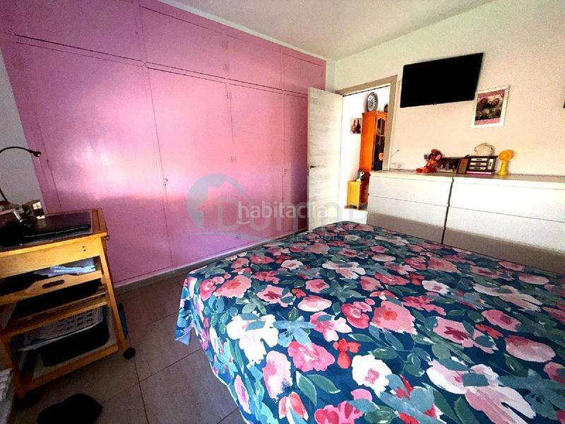 Foto b8c5d959-afa3-42aa-9aa5-831c9ef88a88. Chalet con parcheggio piscina in Río Real Marbella