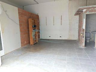 Lloguer Local Comercial a San Pedro de Alcántara Pueblo. Local en alquiler en san pedro alcántara  esquina con gran visib