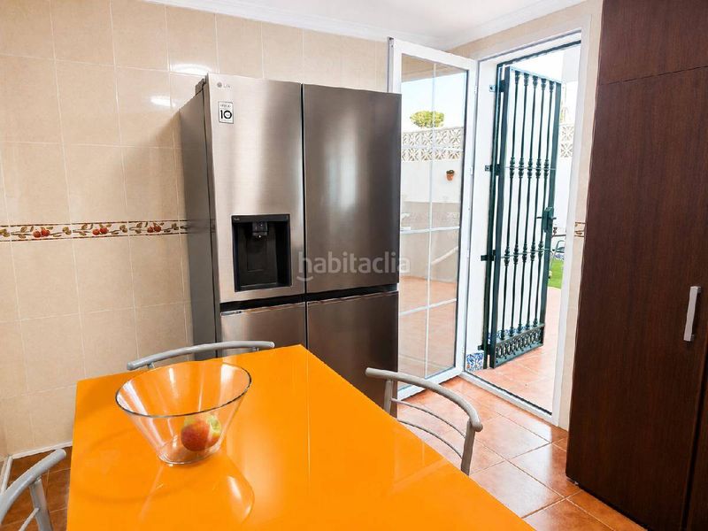 Foto 1f6a0bc5-328f-476d-abde-15e1ff4d99e8. Xalet amb aparcament a San Pedro de Alcántara Pueblo Marbella