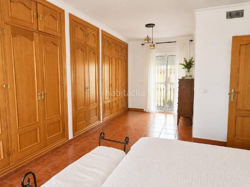 Foto d0acedde-dcc6-4376-87db-4bd1ac6a84f5. Xalet amb aparcament a San Pedro de Alcántara Pueblo Marbella