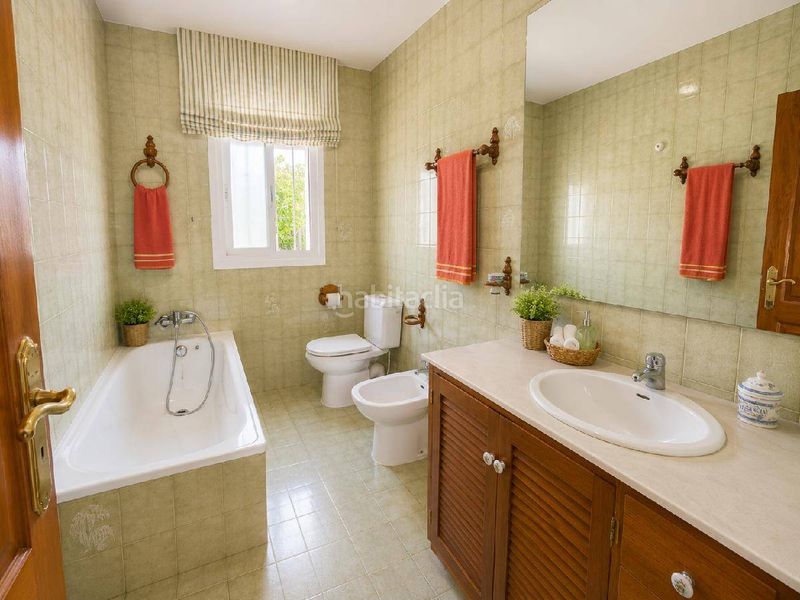 Foto 9210a353-8538-4b52-9d54-72698be2aad2. Xalet a San Pedro de Alcántara Pueblo Marbella