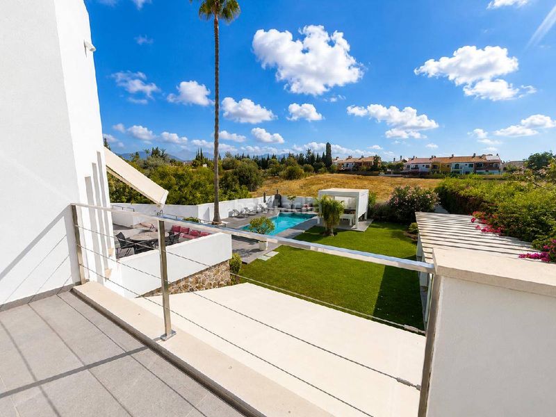 Foto 429eb378-e53d-473e-ab46-393128280fb3. Xalet amb aparcament piscina a Guadalmina Alta Marbella