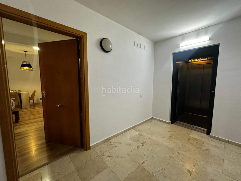Foto fdde99e9-0fa6-48fc-989f-715d2c495ea0. Ático  reformado calle san lluís en Diagonal-Colomeres Gavà
