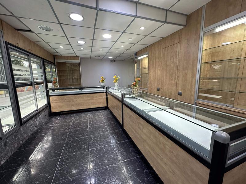 Foto f546b0aa-cc39-4fd9-a316-4947a512c411. Affitto locale commerciale in Centre Viladecans