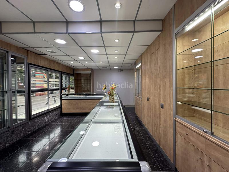 Foto 7a4e1232-3685-4d66-83ae-7c857fb1f0a0. Location local commercial dans Centre Viladecans