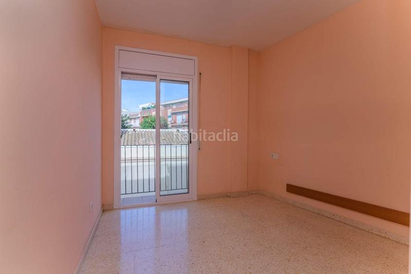 Foto 2aa99610-51a6-4188-947b-c88996284874. Piso vive el centro con la comodidad de varias terrazas y toda la luz natural en Viladecans