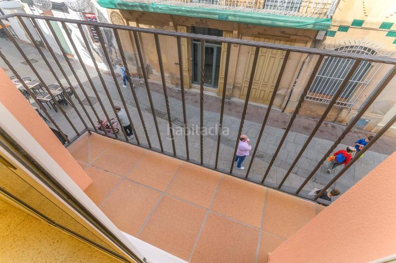 Foto 5f591336-db6b-42db-a0e8-91c2f658d1ac. Piso vive el centro con la comodidad de varias terrazas y toda la luz natural en Viladecans