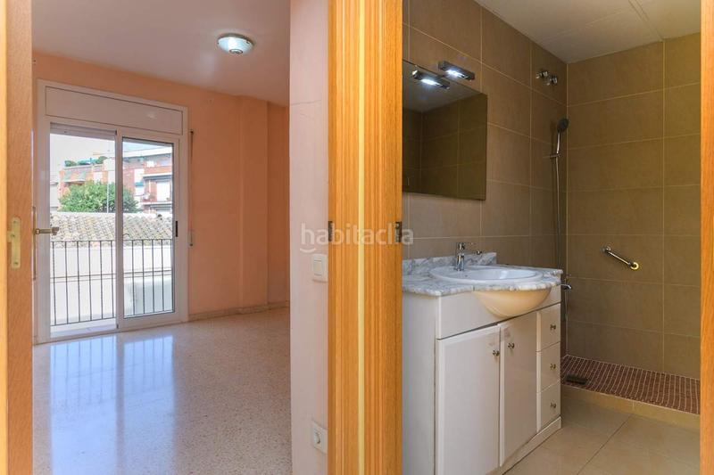 Foto 9003e9eb-69fd-4ce8-9a01-faf167ffb5c9. Piso vive el centro con la comodidad de varias terrazas y toda la luz natural en Viladecans