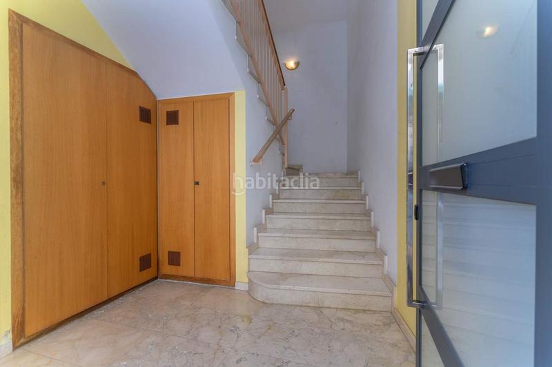 Foto a296496b-29b7-41eb-bc8e-c3aca7b2c417. Piso vive el centro con la comodidad de varias terrazas y toda la luz natural en Viladecans