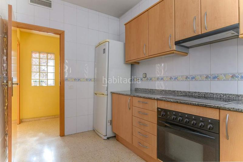 Foto e4a2ae4c-5634-4ec2-bc65-f5ea2da8cf6e. Piso vive el centro con la comodidad de varias terrazas y toda la luz natural en Viladecans