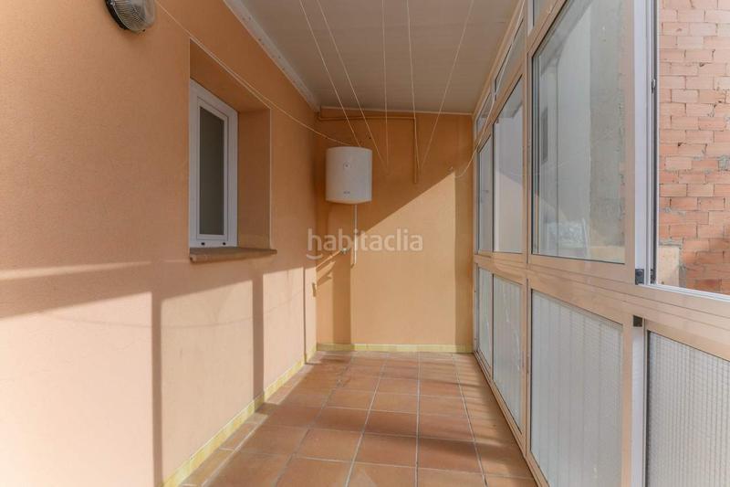 Foto ea77755f-c4f5-4013-a8ff-d1ef9219b179. Piso vive el centro con la comodidad de varias terrazas y toda la luz natural en Viladecans