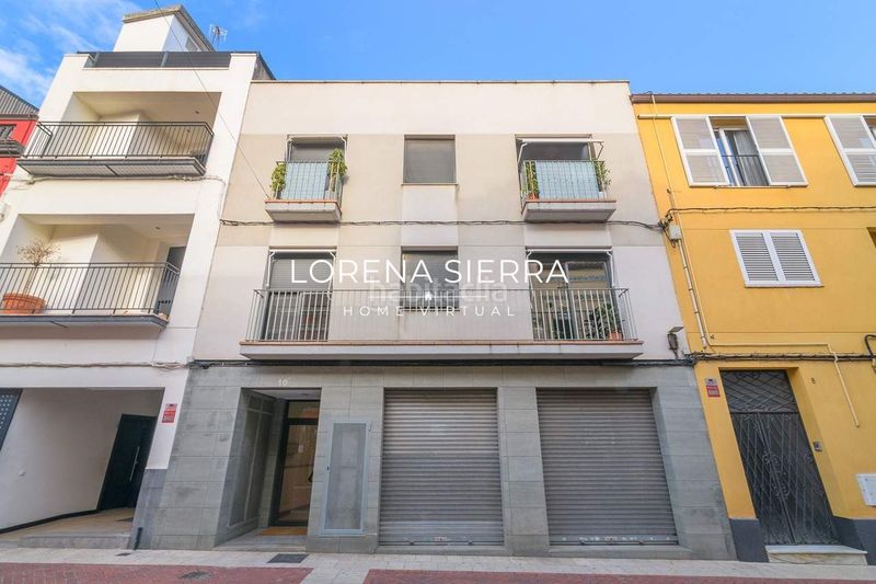 Foto 8b668424-c451-4fa8-88e2-d12e362686d1. Duplex con riscaldamento in Centre-Estació Gavà