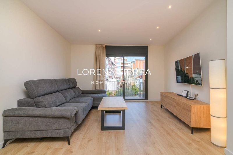 Foto c04e1406-2cf3-4030-a62c-14c452c497d3. Duplex con riscaldamento in Centre-Estació Gavà