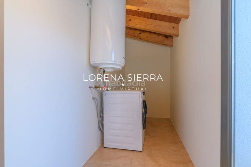 Foto c302b8d8-86df-464d-aa30-aff6fb759df0. Duplex con riscaldamento in Centre-Estació Gavà