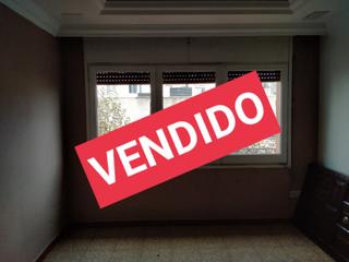 Pis  N/a. Piso en sant feliù de guixols  a reformar  3 habitaciones  preci