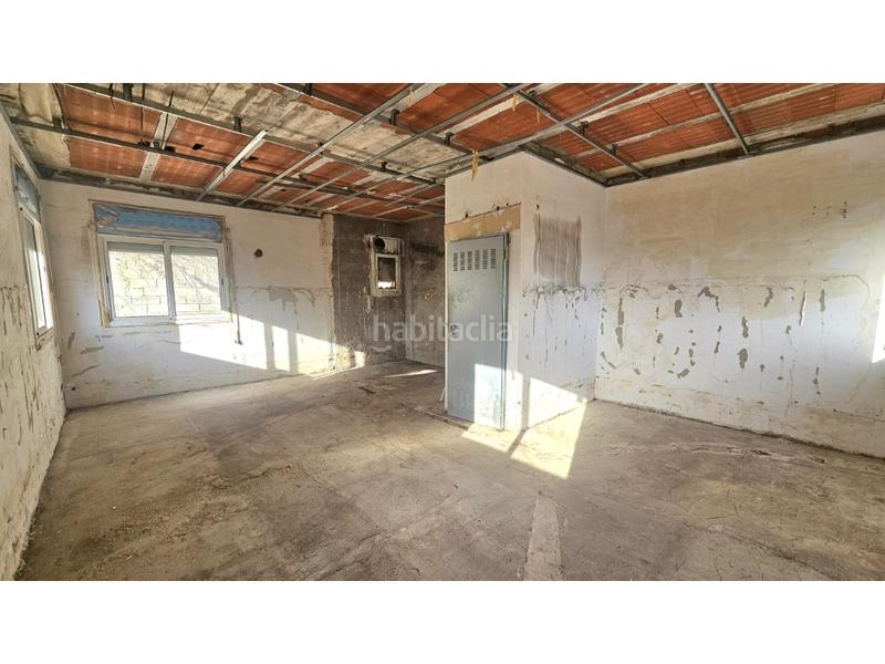 Foto 4ed179ee-649e-40de-b0b0-931724bb59d0. Casa  a reformar en Can Massuet del Far Dosrius