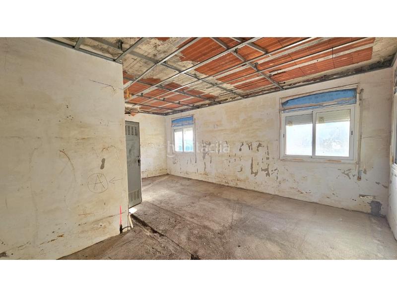 Foto c0345a4c-af86-4903-969f-2f5a794e2d40. Casa  a reformar en Can Massuet del Far Dosrius